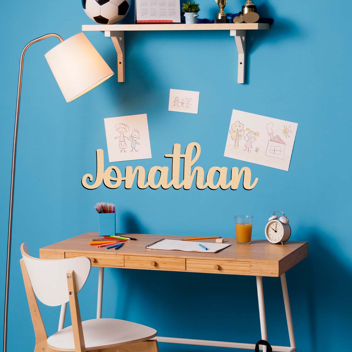Home Decor Examples - 1個入り 面白いジョナサンの例 カスタムネーム木製飾り板 木製素材 チャームのあるホーム＆ホリデーデコレーション 玄関ポーチ、庭用